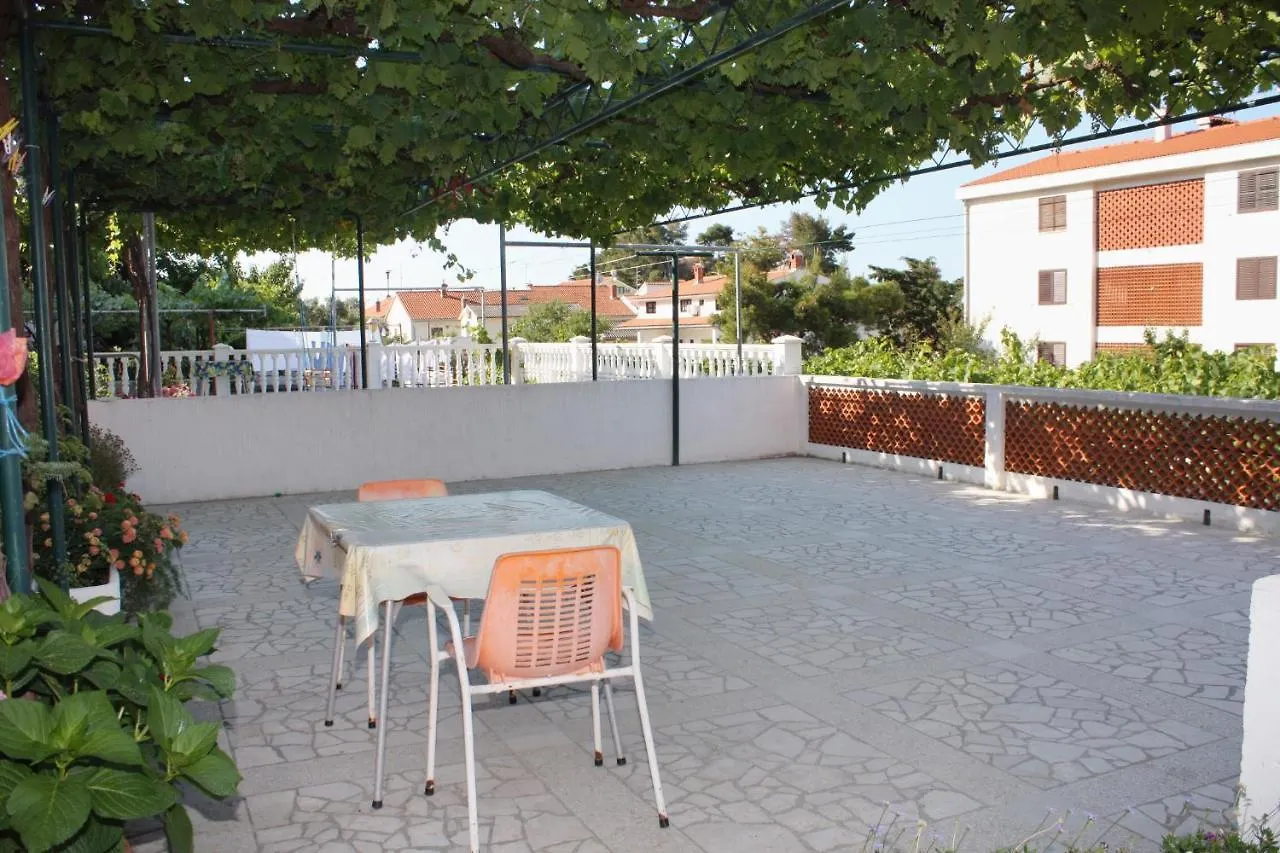 Guest house Double Room Palit 5061A