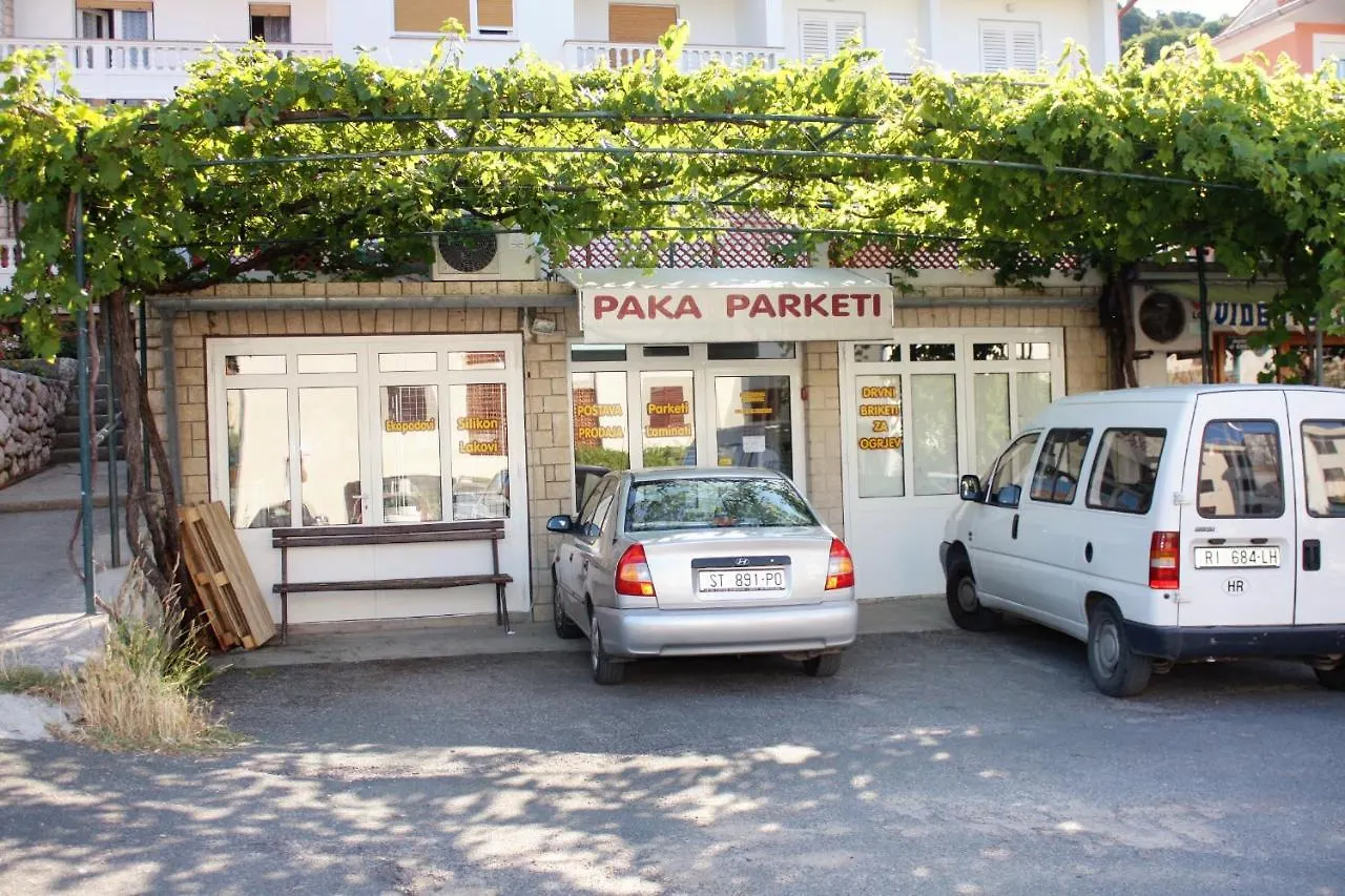 Double Room Palit 5061A 3*,  Croatia
